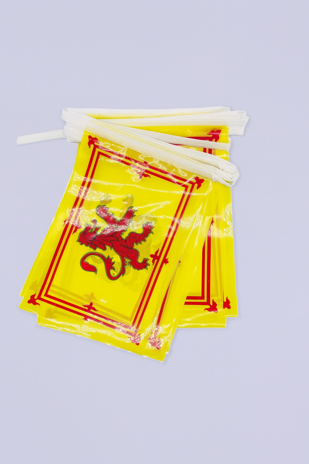 Lion Rampant Pennant Bunting – 4 m, 15 Flags